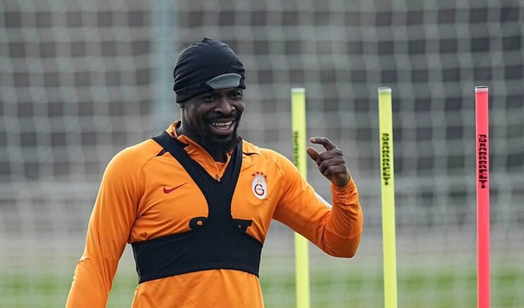 Galatasaray’a Aurier müjdesi! Takımla çalıştı